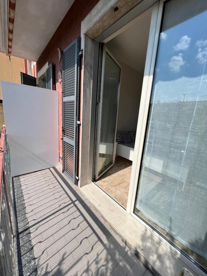 Casa Diego Camera Con Balcone Privato Piacenza Exterior foto